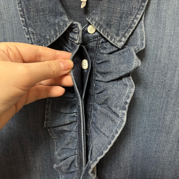 FRAME Ruffle Tux Denim Shirt In Blue Size XS - Picture 5 of 10